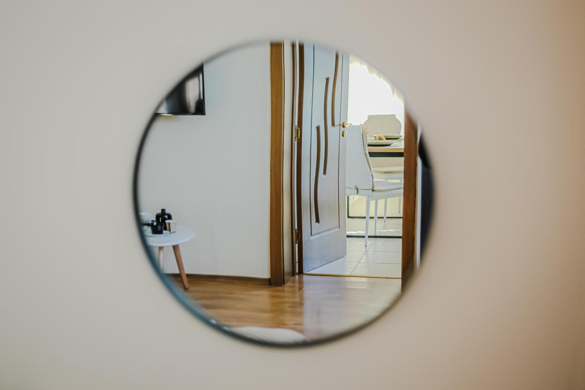 Bo'S Place Saints Constantine and Helena Bagian luar foto